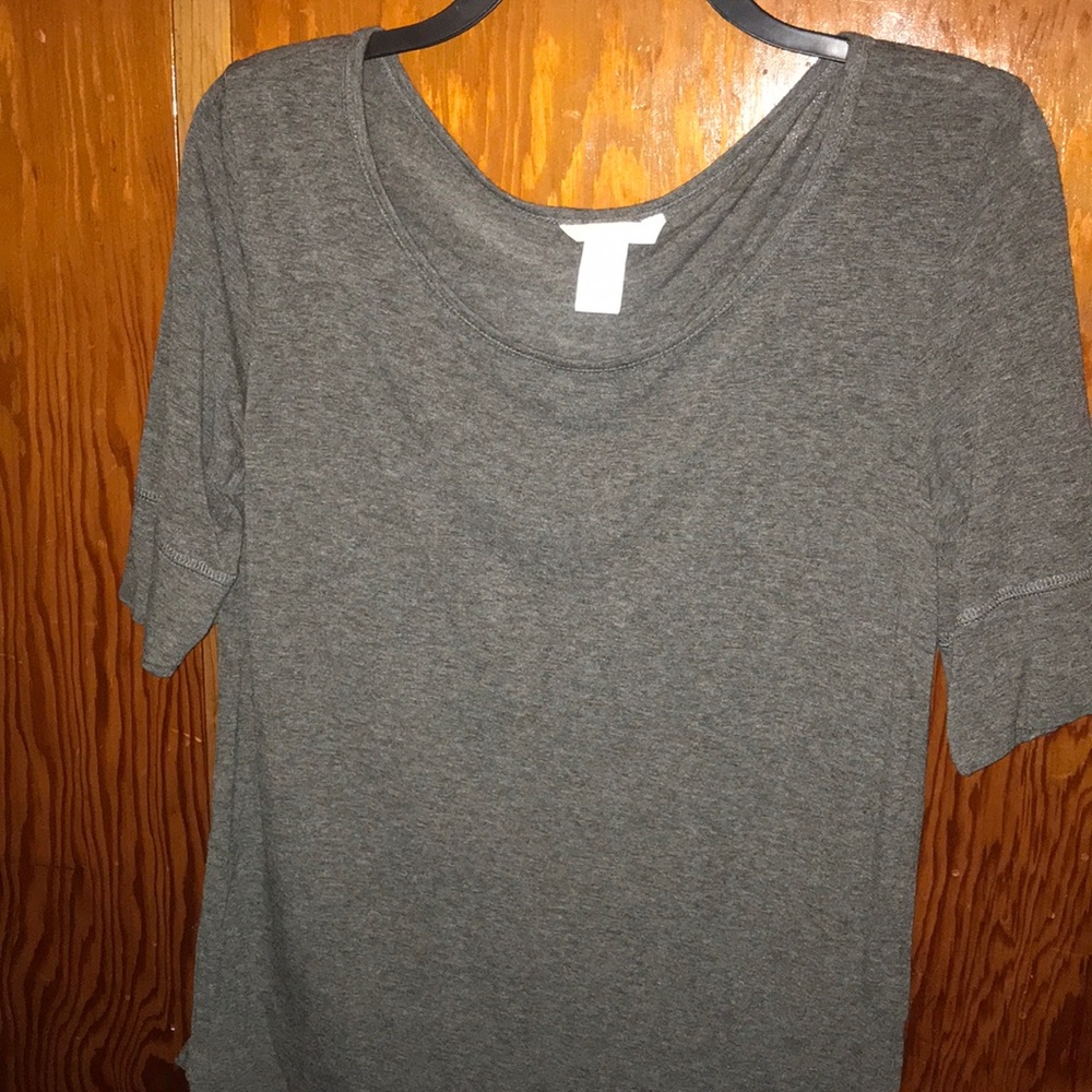 NWOT H&M Shirt